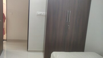 Furnished Amenities in 3 BHK Apartment at Runwal Garden City, Balkum Pada – for Rent