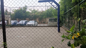 Balcony in 2 BHK Builder Floor at Sector 92 – for Rent