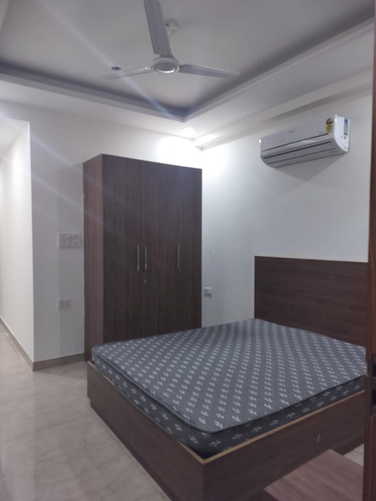 Bedroom, sector 15 ii 3 Bedroom 3500 Sq.Ft. Builder Floor In Sector 15 ii Gurgaon 8445561