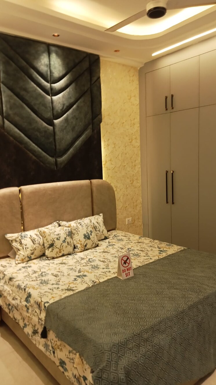 Living Room, sector 107 3 Bedroom 1700 Sq.Ft. Builder Floor In Sector 107 Noida 8445564