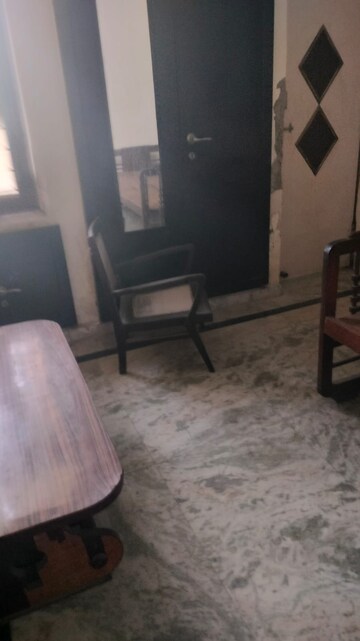 Living Room in 2 BHK Builder Floor at Sector 19 – for Rent