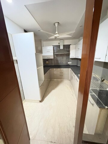 Master Bedroom in 4 BHK Builder Floor at Greater Kailash I – for Rent