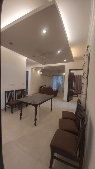 Master Bedroom in 3 BHK Builder Floor at Ardee City, Sector 52 – for Rent