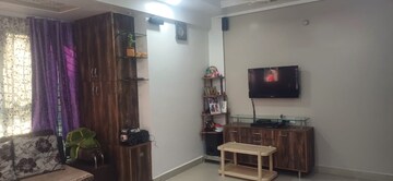 Room in 2 BHK Apartment at Nagpur Station – for Sale