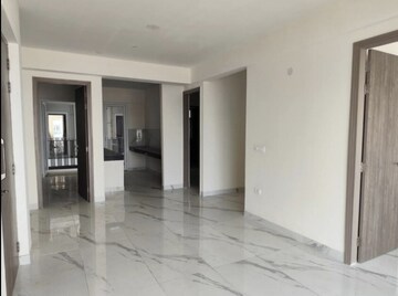 Room in 3.5 BHK Builder Floor at Smart World Gems, Sector 89 – for Sale