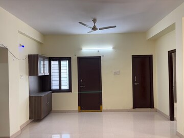 Room in 2 BHK Builder Floor at Madhapur – for Rent
