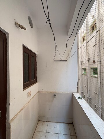 Bathroom in 2 BHK Builder Floor at Madhapur – for Rent