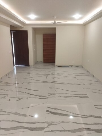 3 BHK Apartment For Rent in East Of Kailash