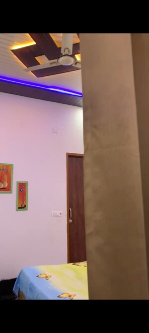 Room in 5 BHK Independent House at Raj Nagar Extension – for Sale