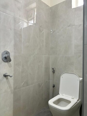 Bathroom in 2 BHK Builder Floor at Madhapur – for Rent