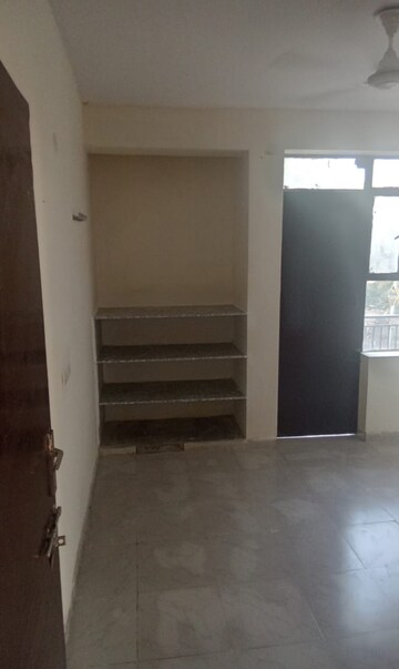 Room in 1 BHK Apartment at Omaxe GH6 EWS and LIG, Sarsawan – for Rent