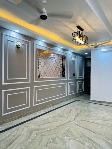 Living Room in 3 BHK Builder Floor at Indrapuram – for Sale