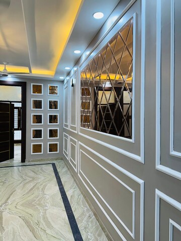 3 BHK Builder Floor For Sale in Indrapuram