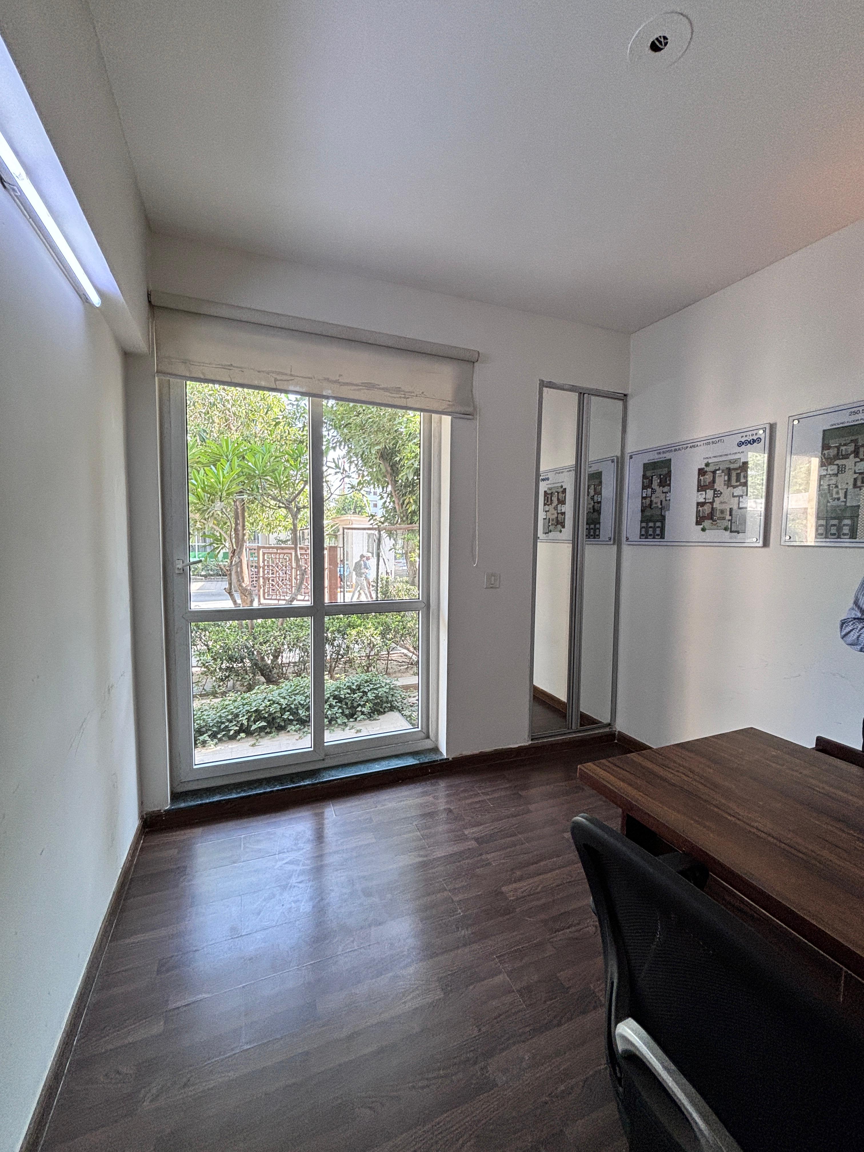 3 BHK + Extra Room Builder Floor For Sale in BPTP Parkland Pride