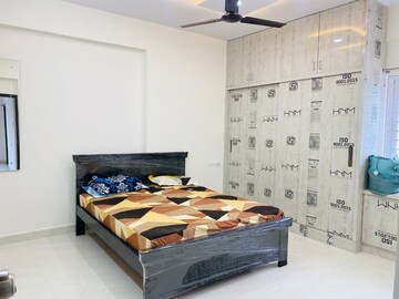Bedroom in 3 BHK Builder Floor at Kondapur – for Rent