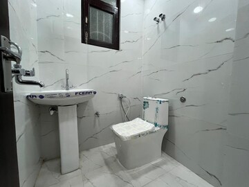 Bathroom in 2 BHK Builder Floor at Indrapuram – for Sale