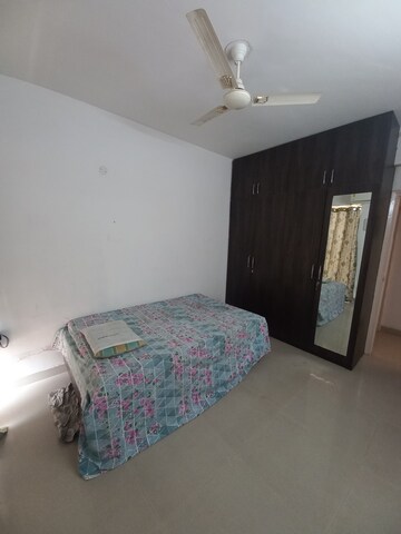 Furnished Amenities in 3 BHK Apartment at Puri Pratham, Sector 84 – for Rent