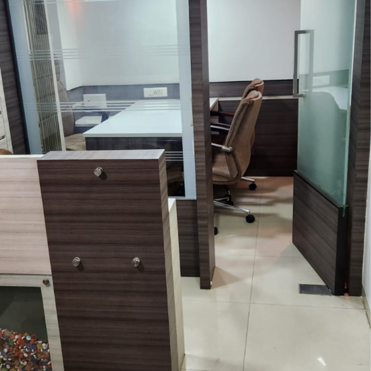Team Area, om-heera-panna-mall Commercial Office Space 175 Sq.Ft. In Anand Nagar Mumbai 8445921