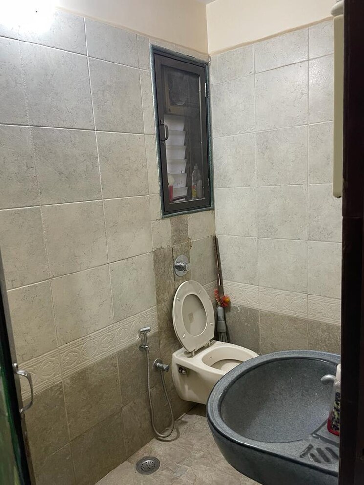 Bathroom, herumb-chs 2 Bedroom 550 Sq.Ft. Apartment In Kurla East Mumbai 8445906