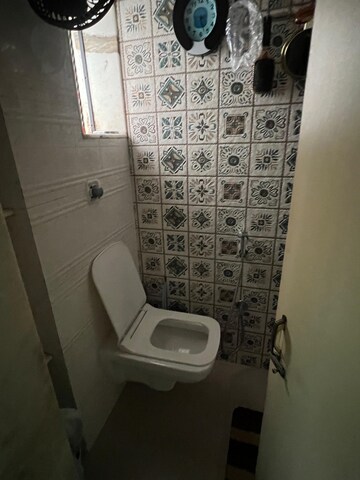 Bathroom in 2.5 BHK Apartment at Bandra West – for Rent
