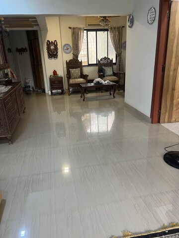 Living Room in 2.5 BHK Apartment at Bandra West – for Rent