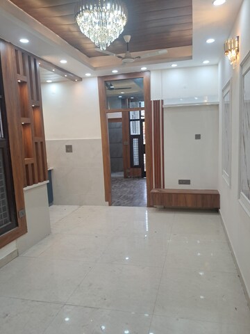 2 BHK Builder Floor For Rent in Niti Khand