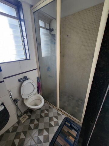 Master Bedroom in 2 BHK Apartment at Dosti Acres Aster, Wadala East – for Rent