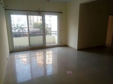 Room in 4 BHK Villa at Shalimar Paradise, Faizabad Road – for Rent