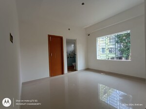Room in 2 BHK Apartment at New Barrackpore – for Sale