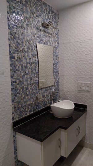 5 BHK Independent House For Sale in New Friends Colony