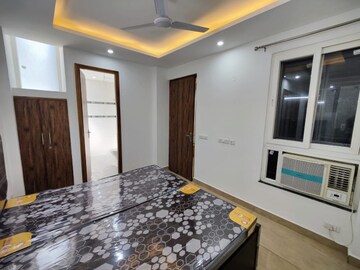 Bedroom in 2 BHK Builder Floor at DLF Star Mall, Sector 30 – for Rent