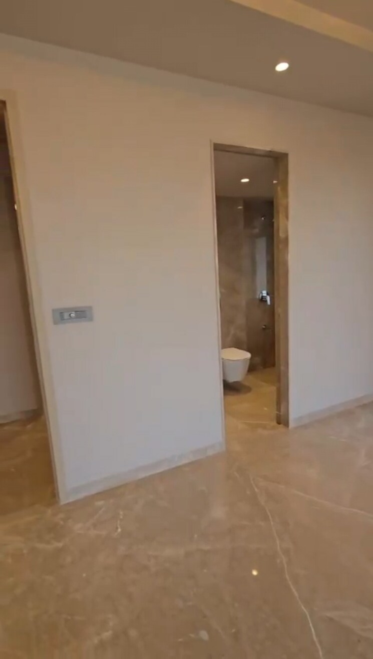 Room, silver-33-west 4 Bedroom 1400 Sq.Ft. Apartment In Khar West Mumbai 8446066