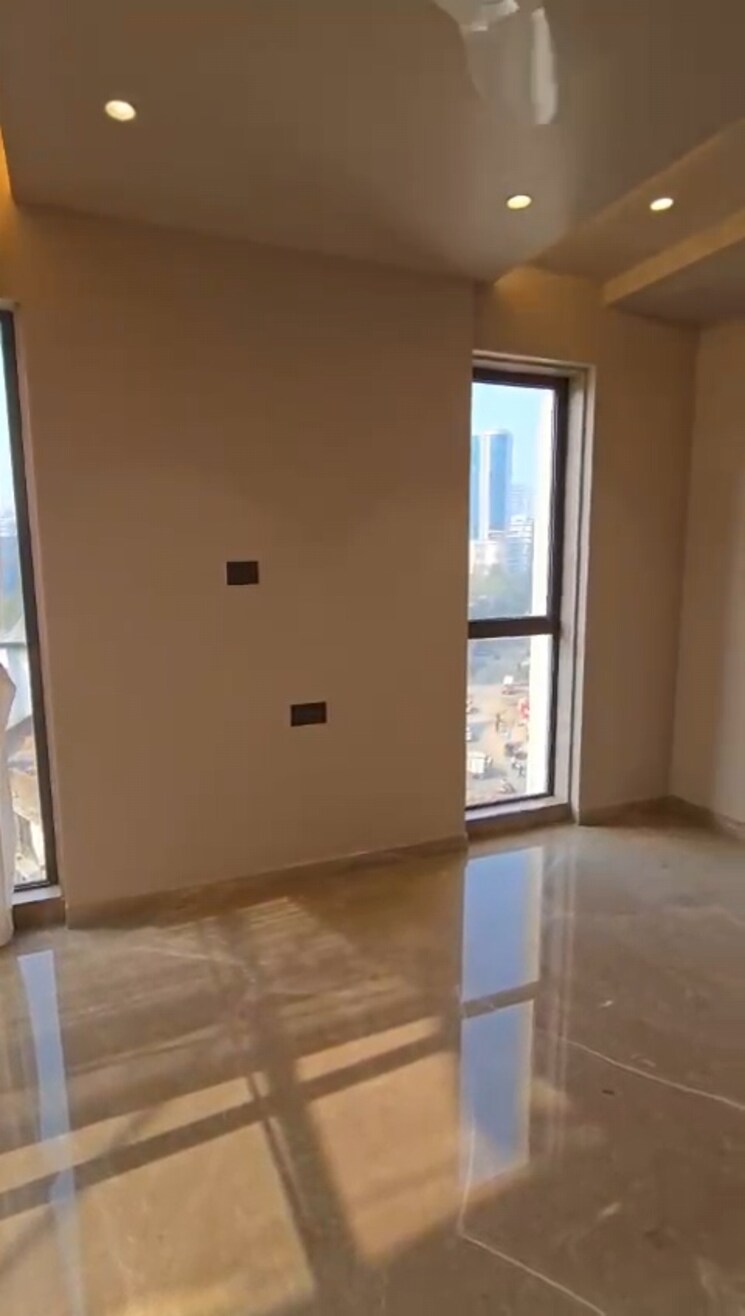 Room, silver-33-west 4 Bedroom 1400 Sq.Ft. Apartment In Khar West Mumbai 8446066