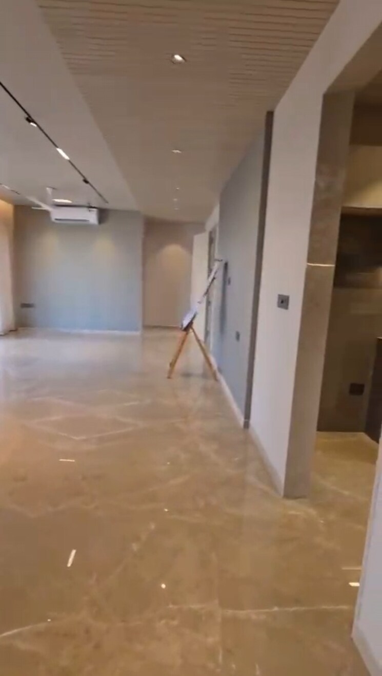 undefined, silver-33-west 4 Bedroom 1400 Sq.Ft. Apartment In Khar West Mumbai 8446066