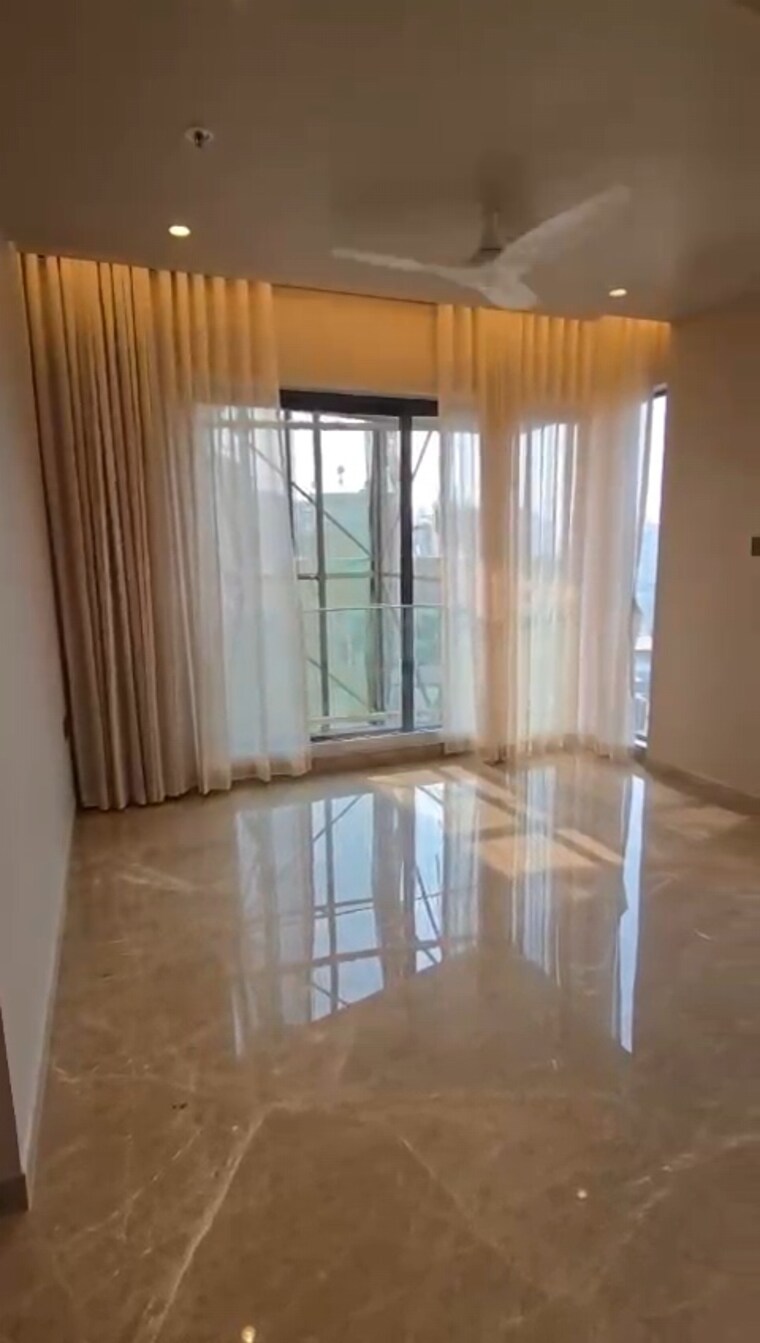 Room, silver-33-west 4 Bedroom 1400 Sq.Ft. Apartment In Khar West Mumbai 8446066