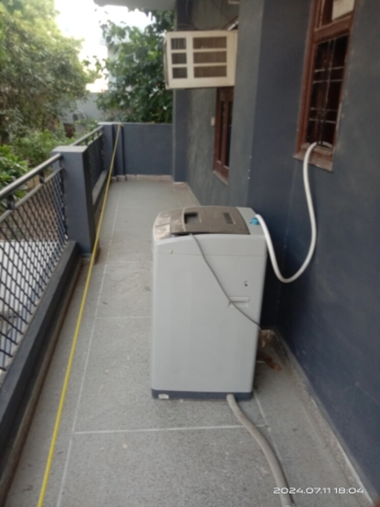 Balcony, satyam-plaza 2 Bedroom 1000 Sq.Ft. Builder Floor In Sector 15 Gurgaon 8446075