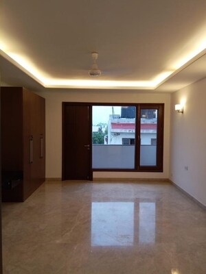 4 BHK Independent House For Sale in Maharani Bagh