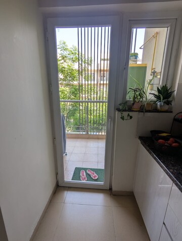 Balcony in 3.5 BHK Builder Floor at Ansal Sushant Lok I, Sector 43 – for Rent