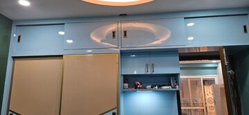 Furnished Amenities in 2 BHK Apartment at Gaur City 7th Avenue, Sector 4, Greater Noida – for Rent