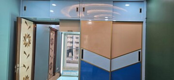 Furnished Amenities in 2 BHK Apartment at Gaur City 7th Avenue, Sector 4, Greater Noida – for Rent