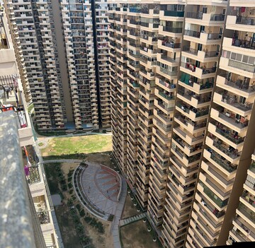 2 BHK Apartment For Sale in Gaur 14th Avenue High Street, Sector 16c Greater Noida