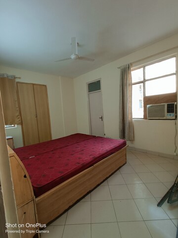 Bedroom in 1 RK Apartment at Maple Heights, Sector 43 – for Rent
