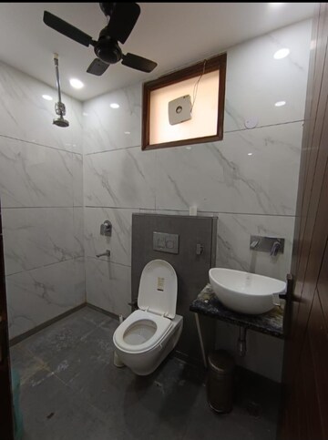 Bathroom in 2 BHK Builder Floor at Paschim Vihar – for Rent