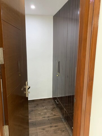 Bathroom in 3 BHK Builder Floor at Rohini Sector 24 – for Sale