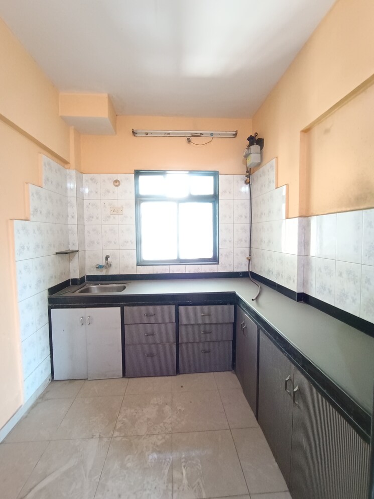 Kitchen, sortee-somnath-society 1 Bedroom 550 Sq.Ft. Apartment In Dahisar West Mumbai 8446208