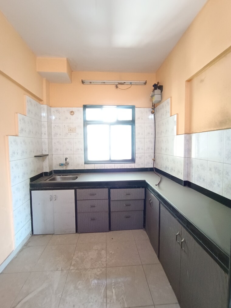 Kitchen, sortee-somnath-society 1 Bedroom 550 Sq.Ft. Apartment In Dahisar West Mumbai 8446208