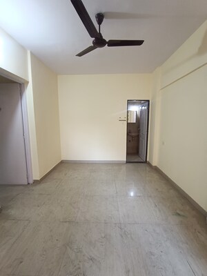 Room in 1 BHK Apartment at Maheshwar CHS, Dahisar West – for Sale