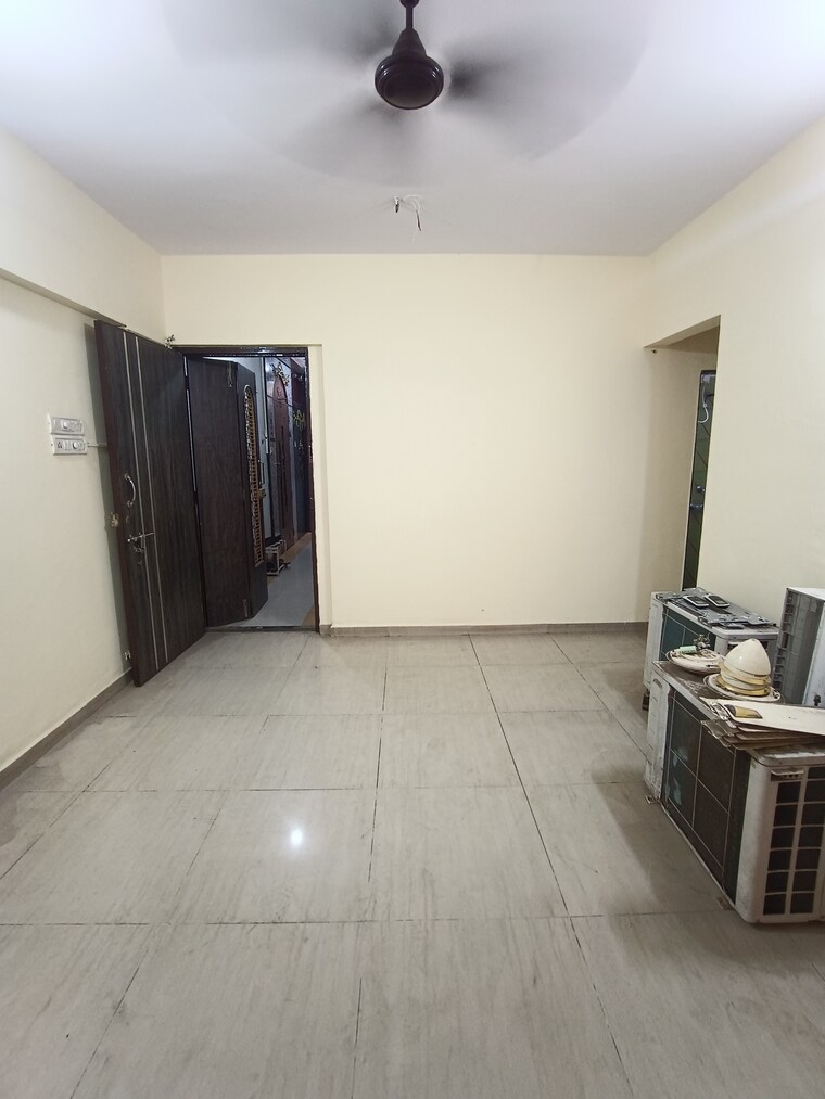 Room, maheshwar-chs 1 Bedroom 415 Sq.Ft. Apartment In Dahisar West Mumbai 8446222