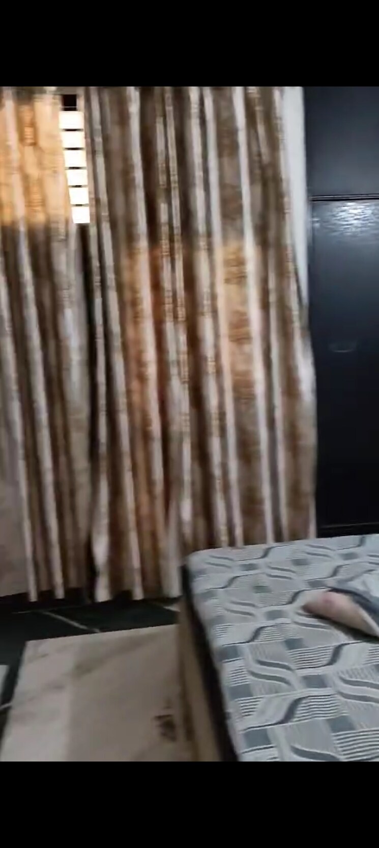 Bedroom, vaishali extension 4 Bedroom 200 Sq.Mt. Builder Floor In Vaishali Extension Ghaziabad 8446342