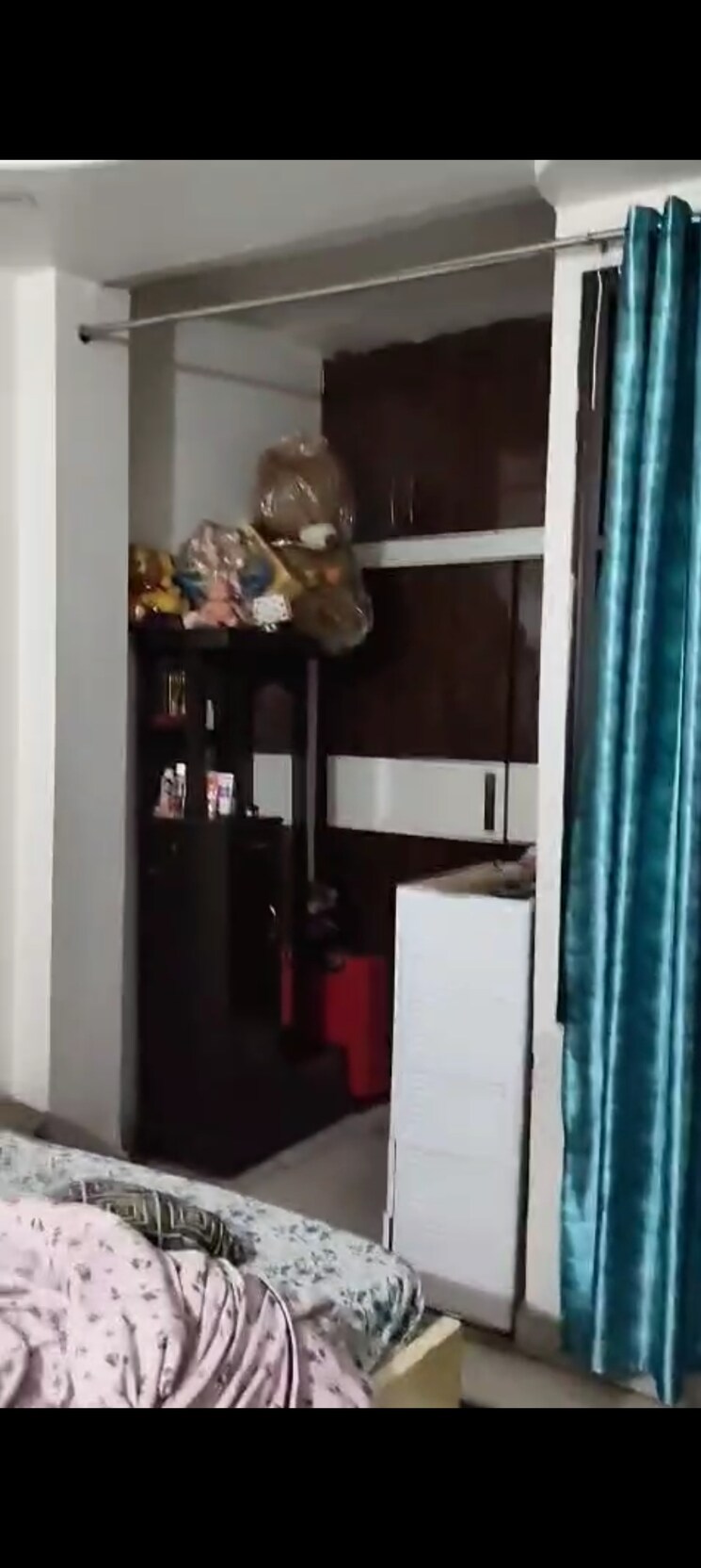 undefined, vaishali extension 4 Bedroom 200 Sq.Mt. Builder Floor In Vaishali Extension Ghaziabad 8446342